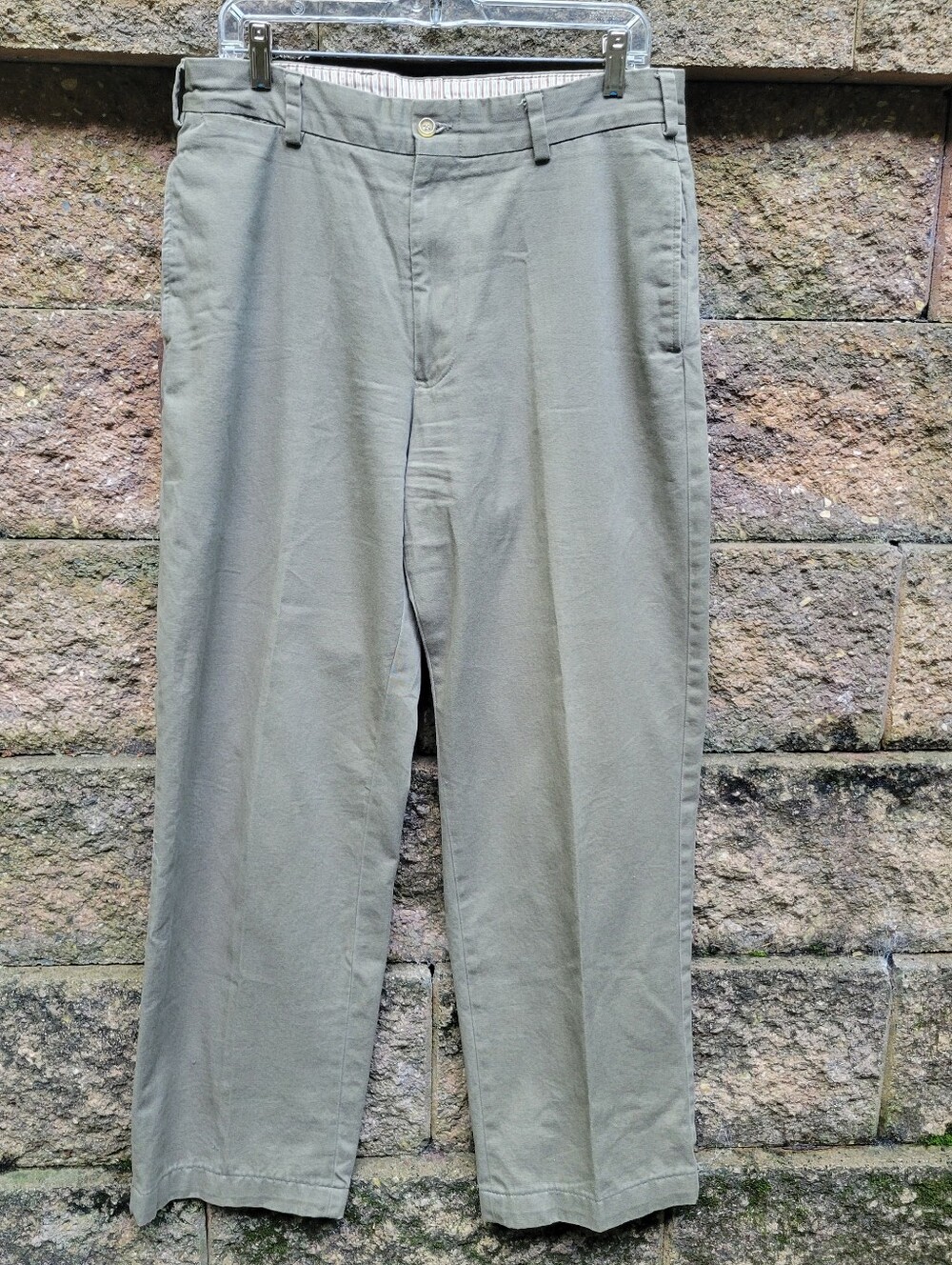 Vintage Bills Khakis M1 Army Olive Green relaxed-fit flat-front chino trouser 33
